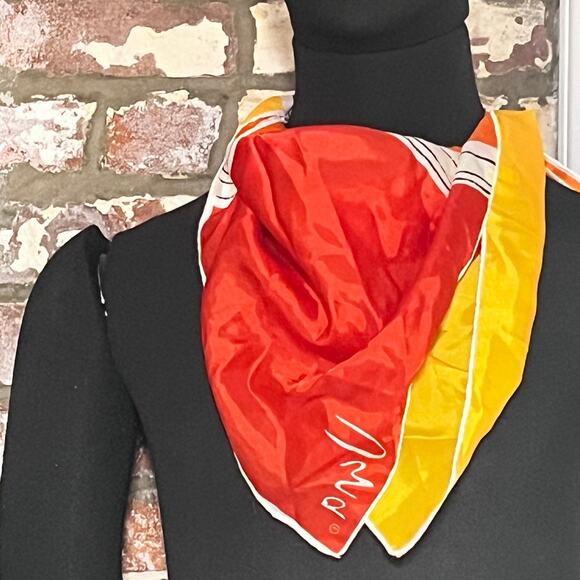 Vintage Vera Neumann Scarf - Signed - Red Orange Yellow Abstract - 27" - Picture 4 of 7